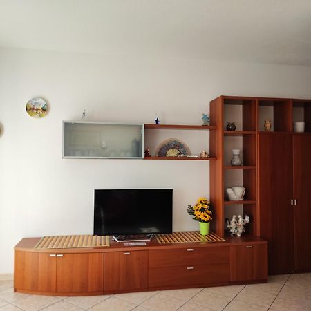 Il Girasole Apartment Tirano Bagian luar foto