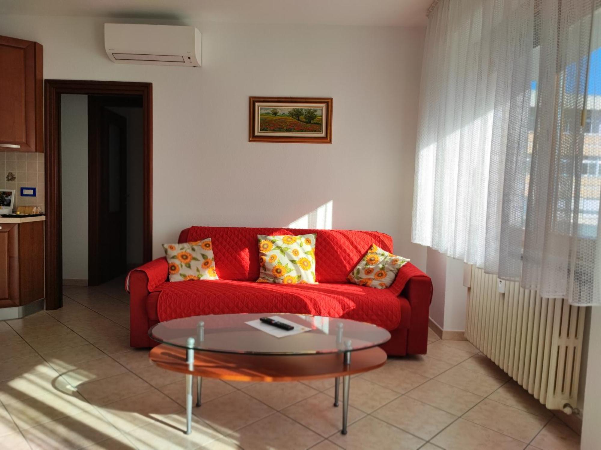 Il Girasole Apartment Tirano Bagian luar foto