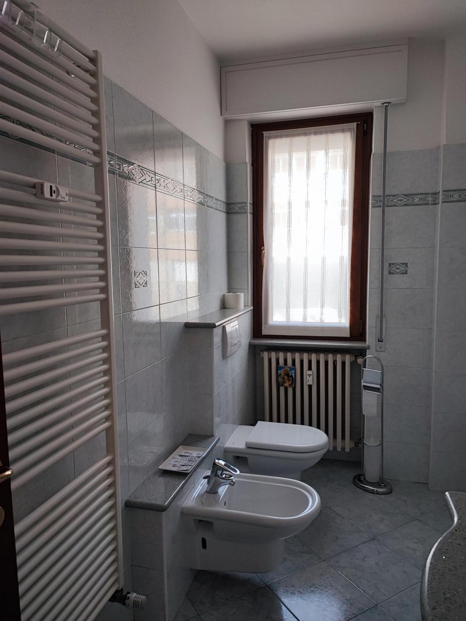 Il Girasole Apartment Tirano Bagian luar foto